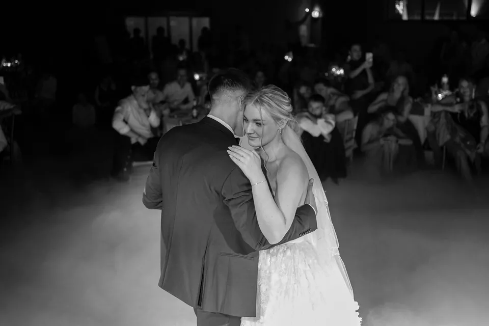 Eröffnungstanz, schwarz-weiß, Hochzeit am Schloss Schwetzingen